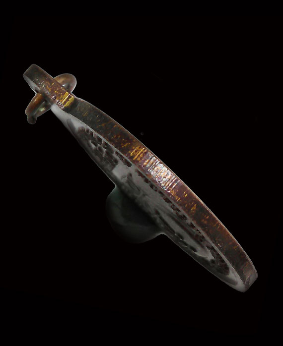 เหรียญหมุนเงินหมุนทองหลวงปู่หมุน พิธีเจริญลาภ ปี42 บล็อกนิยม ประคำ19เม็ด ผิวรุ้งๆจมูกโด่งๆ