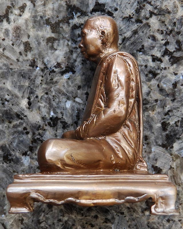 รูปหล่อบูชา สมเด็จพระญาณสังวรฯ ที่ระลึกงานพระราชทานเพลิงศพ หน้าตัก 3 นิ้ว สร้างจำนวน 1000 องค์