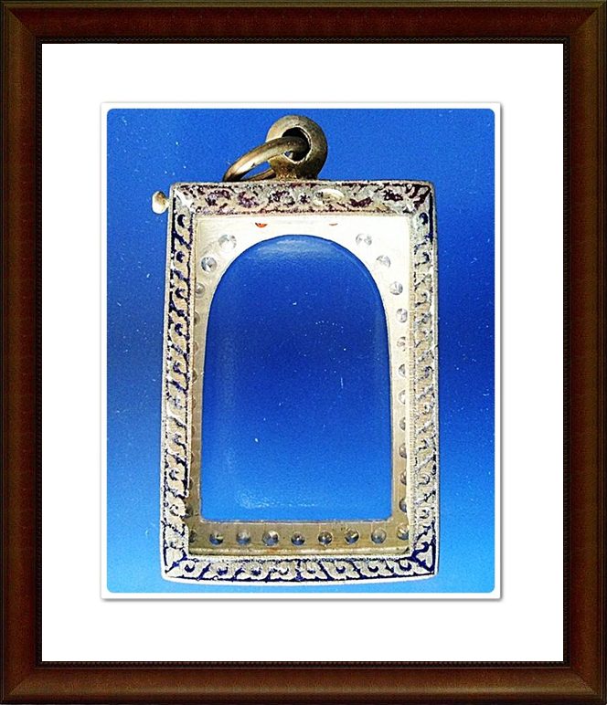 ตลับพระสมเด็จ เงินลงยา ฝังพลอย ขาว-แดง