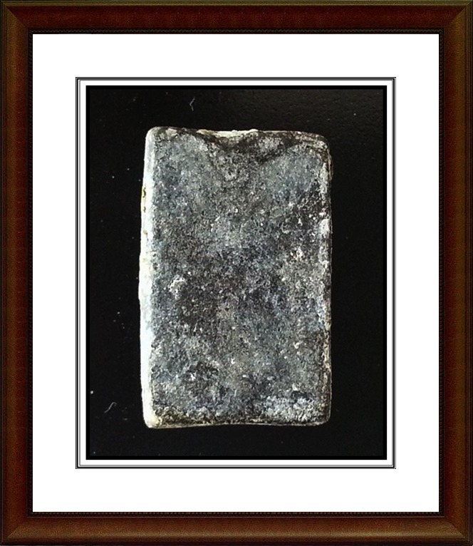 พระผงใบลาน กรุวัดนก