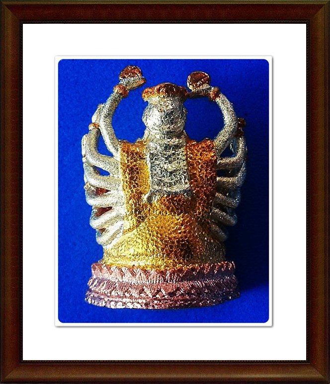 รูปหล่อเจ้าแม่กวนอิม พันกร