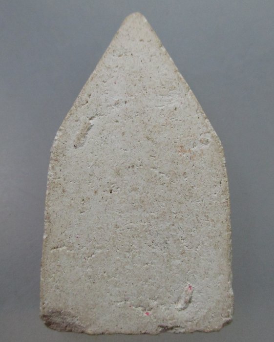 พระเนื้อผงไม่ทราบที่ครับ เนื้อสวยครับ