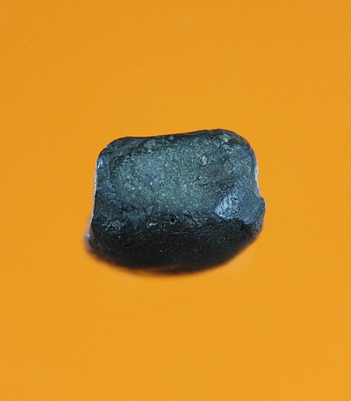 พระรอดครูบากองแก้ว(กรุวัดมหาวัน ลำพูน) เนื้อดำอมเขียว