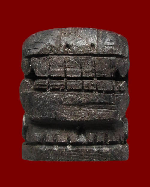 พญาเสือดำ หลวงปู่หงษ์ พรหมปัญโญ วัดเพชรบุรี จ.สุรินทร์ รุ่น ไตรมาส"ดี๊ ดี" อธิษฐานจิตไตรมาส ปี ๒๕๔๓