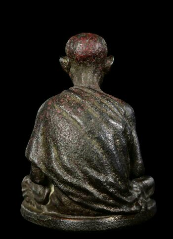 รูปหล่อก้นหนูเนื้อนวะ ปี 18 หลวงพ่อเกษม เขมโก