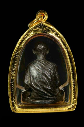 รูปหล่อก้นหนู ปี 18 เนื้อนวะ หลวงพ่อเกษม เขมโก