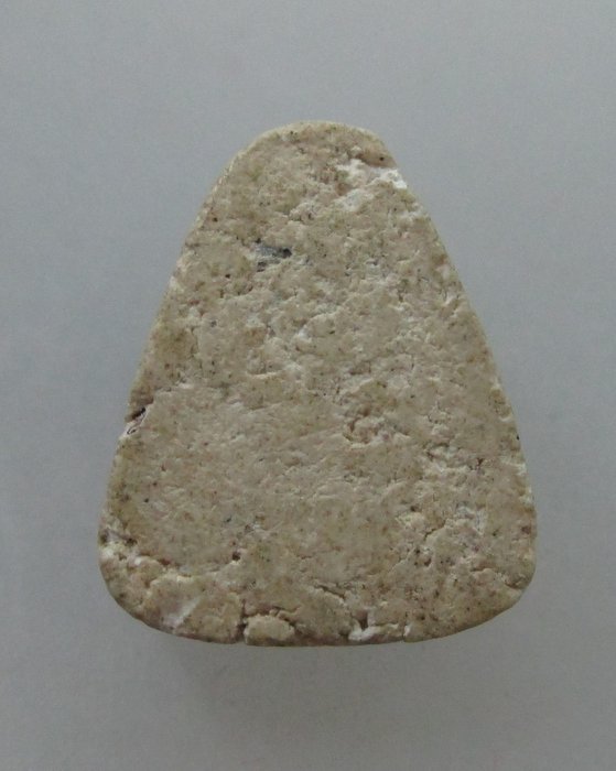 20 B พระปิดตาไม่ทราบที่ครับ