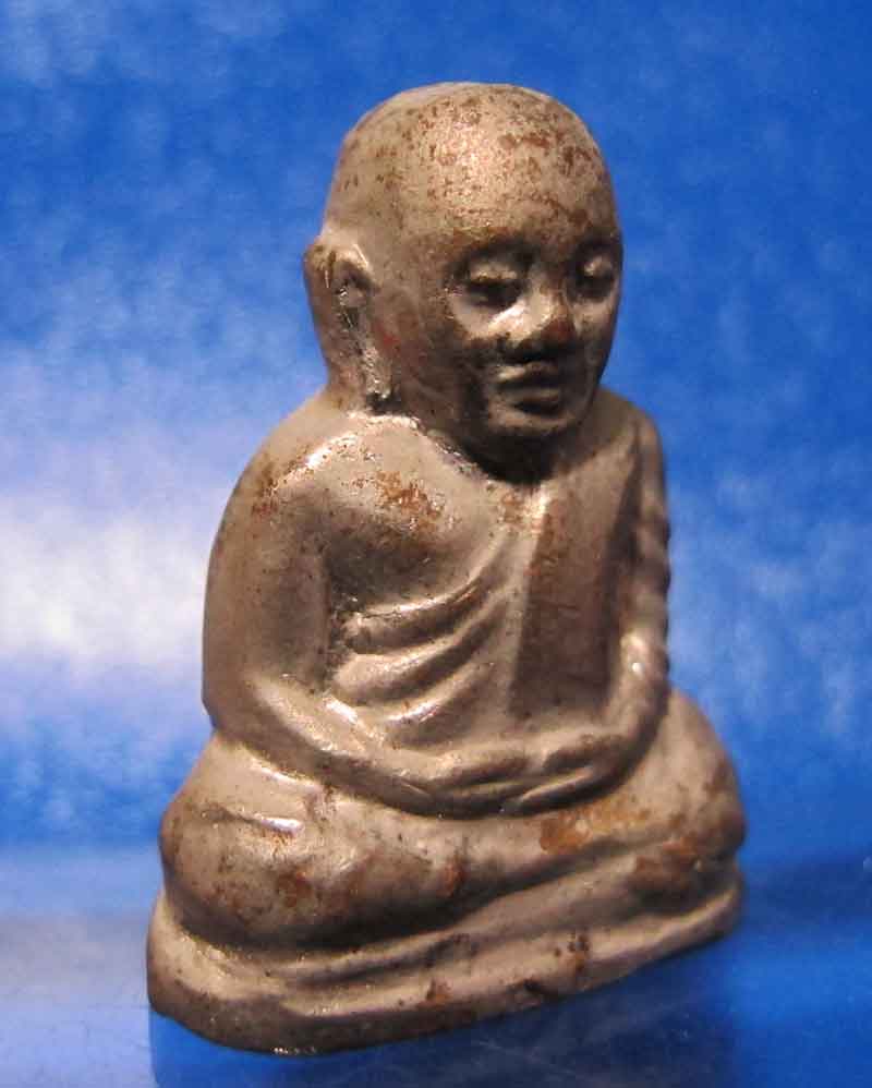 รูปหล่อ หลวงพ่อเงิน เนื้อทองเหลือง ชุบนิเกิ้ล  ไม่ทราบที่