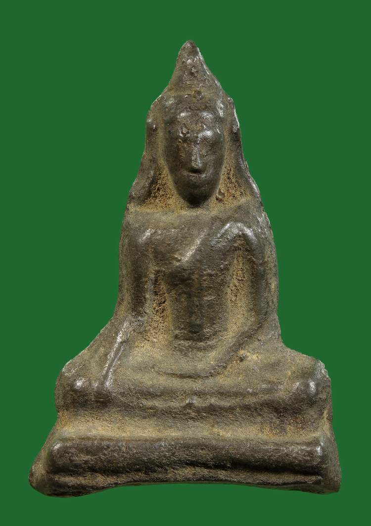 พระร่วงนั่ง กรุวัดโบสถ์น้อย สุโขทัย เนื้อชินเงิน สภาพสวยมีหน้ามีตา ผิวหิ้งสวยมาก