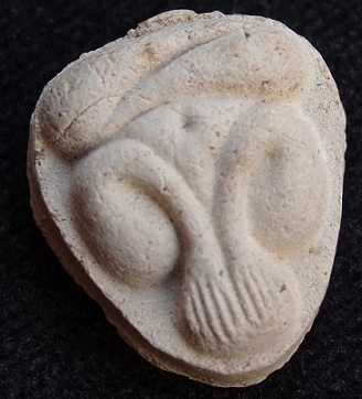 พระปิดตามหาเสน่ห์ หลังยันต์พุทโธ เนื้ออิทธิเจ 