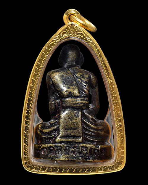 รูปหล่อแขนทะลุ หลวงพ่อแช่ม วัดฉลอง จ.ภูเก็ต 2512+เลี่ยมทอง+บัตรรับรองครับ