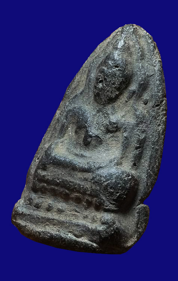 พระกรุวัดปีป ( วัดปรีดาราม ) เนื้อดินสีดำ อ.นครหลวง จ.พระนครศรีอยุธยา