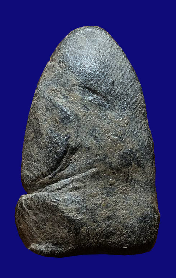 พระกรุวัดปีป ( วัดปรีดาราม ) เนื้อดินสีดำ อ.นครหลวง จ.พระนครศรีอยุธยา