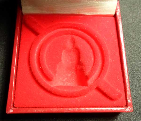 กล่องหลวงพ่อโสธร  ประวัติศาสตร์ 80 ปี กรมตำรวจ