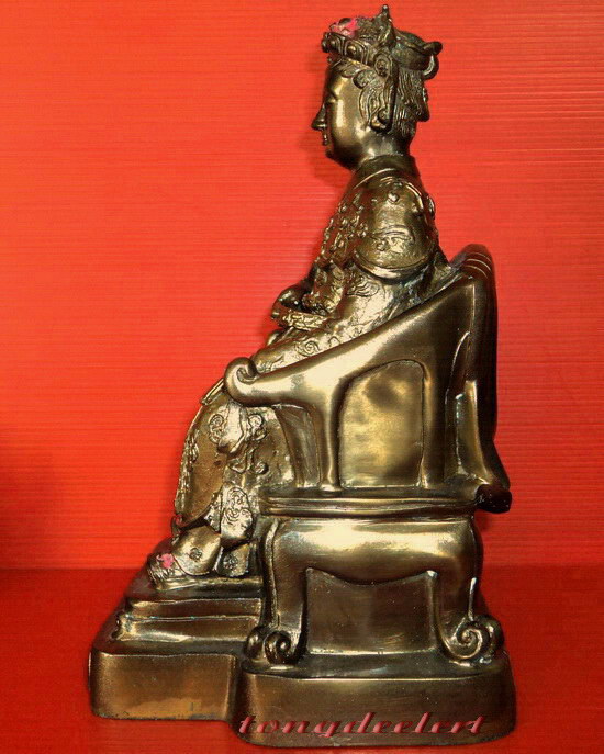 รูปหล่อบูชาเจ้าแม่ลิ้มกอเหนี่ยว มูลนิธิท่งเซียเซียงตึ๊ง หาดใหญ่ สวยมากค่ะ