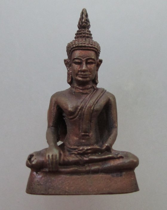รูปหล่อพระพุทธ วัดบ้านไร่ เสาร์๕ ปี๓๙