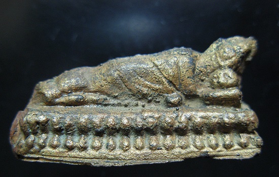 รูปหล่อพระประจำวัน(อังคาร) พระปางไสยาสน์ ล.ป.ใจ วัดเสด็จ ปี2940 จ.สมุทรสงคราม 