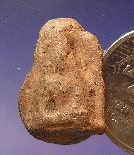 พระนางพิจิตร กรุบ้านกล้วยครับ