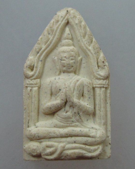 20 B  พระขุนแผนเพชรเจ้าพระยา หลวงพ่อชม วัดกลางขุนแผน