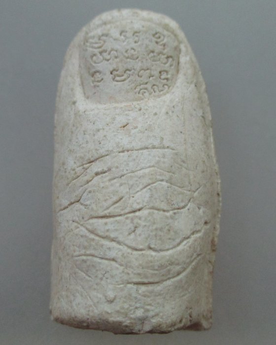 หัวนิ้วโป้งจำลอง หลวงพ่อคูณ วัดบ้านไร่ จ.นครราชสีมา เนื้อผงพุทธคุณ เมตตา มหานิยม