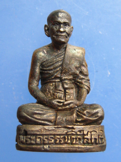 รูปหล่อ พระครูธรรมวิถีสถิติ์ วัดคู้ธรรมสถิติ์ จ.สมุทรสงคราม