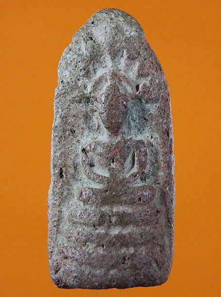 พระนาคปรกเนื้อดิน อายุความเก่า100กว่าปี กรุวัดโตนดลาย จ.สมุทรสาคร....สวยมากครับ