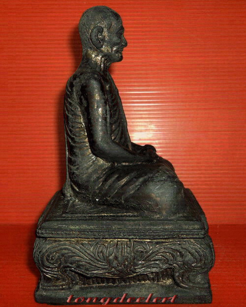 รูปหล่อบูชาหลวงพ่อพรหม วัดช่องแค จ.นครสวรรค์ รุ่นพรหมวิหาร สภาพผิวหิ้งเดิม ๆ ค่ะ