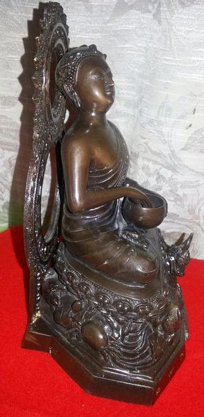 พระบูชามหาลาภ พระอุปคุตมหาเถระ หลวงปู่หงษ์ สุรินทร์ แดงเดียวครับ