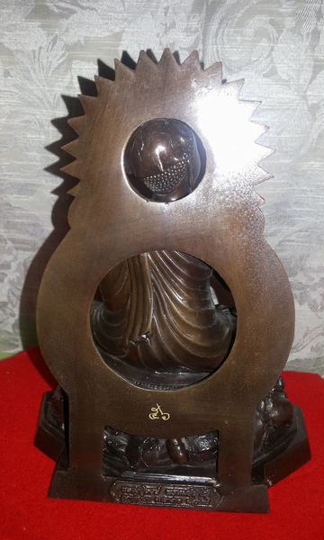 พระบูชามหาลาภ พระอุปคุตมหาเถระ หลวงปู่หงษ์ สุรินทร์ แดงเดียวครับ