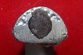 พระกริ่งเล็ก หลวงพ่อสิน วัดละหารใหญ่ เนื้อกะไหล่เงิน ตอกโค๊ตนะ ก้นอุดผงพุทธคุณ