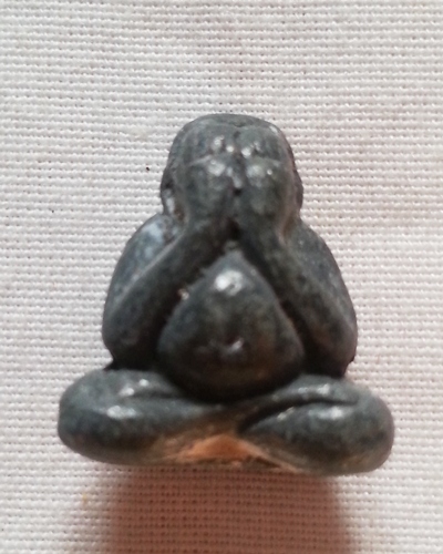  พระปิดตามหาลาภลอยองค์ พิมพ์กลางเนื้อตะกั่ว ปี 2537 หลวงพ่อสาคร วัดหนองกรับ