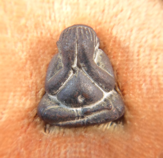 +++ ปิดตาชินบัญชรมงคลโสฬส หลวงปู่บัว (พิมพ์ใหญ่) เนื้อนวะ   +++