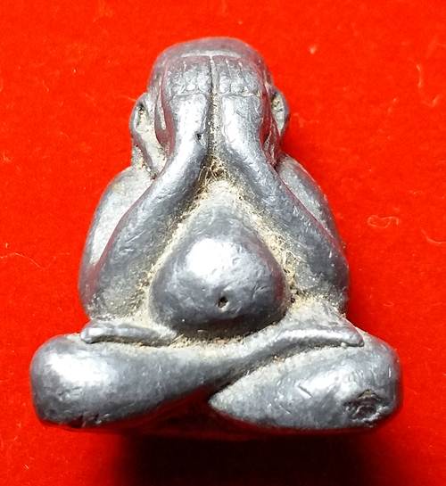 ปิดตามหาลาภพิมพ์ใหญ่เนื้อตะกั่ว+พิมพ์เล็กเนื้อนวะ