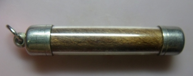 **วัดใจ**ตะกรุดหนังเสือ ขนาด 2.2 นิ้ว เลี่ยมสวยพร้อมใช้**พุทธคุณป้องกันเขี้ยวงา เป็นมหาอำนาจ