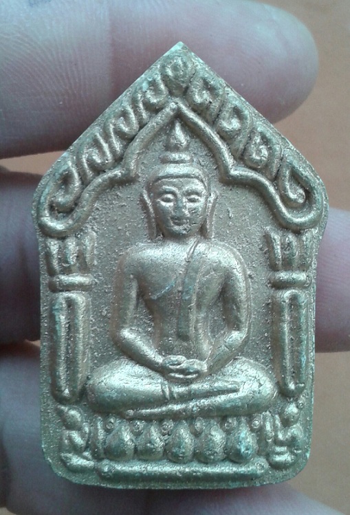 ขุนแผนพรายกุมาร วางศิลาฤกษ์ เนื้อว่านขาว หลังตะกรุดคู่ วัดระหารไร่ ปี 55 ...เคาะเดียว