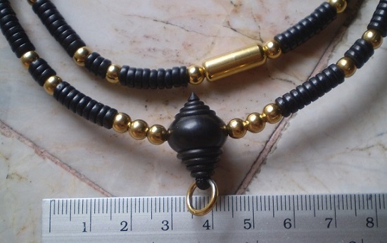 สร้อยกะลาตาเดียว  3  ห่วง  เม็ดแสตนเลสทองงานเลเซอร์  เคาะเดียว 