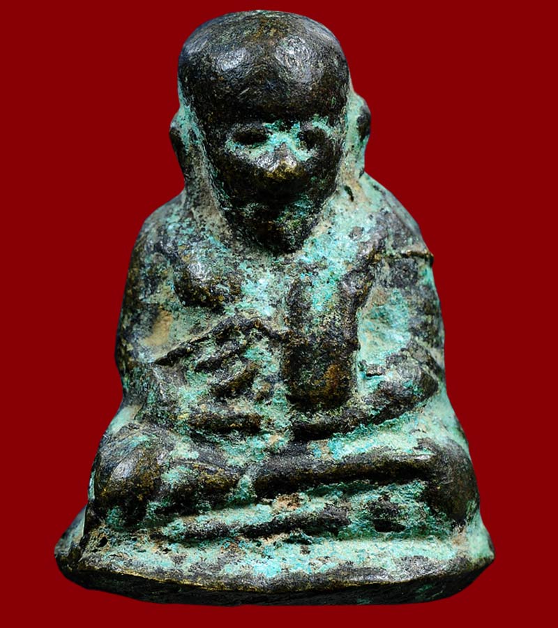 หลวงพ่อเงิน วัดบางคลาน จังหวัด พิจิตร รุ่นปืนแตก พิมพ์นิยม เศ ียรโต ปี ๒๕๒๘ (๑)