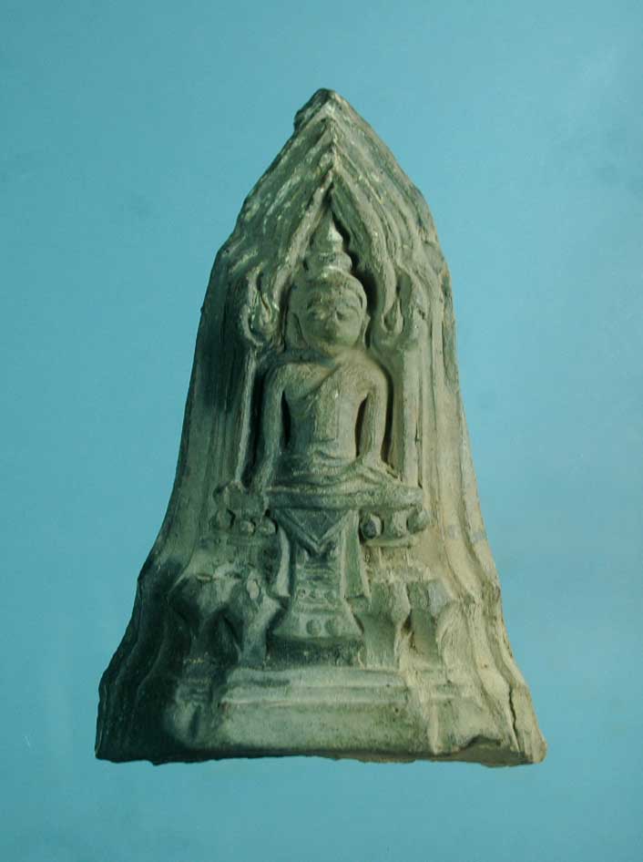 พระโคนสมอ ปางมารวิชัย เนื้อดิน จ.อยุธยา