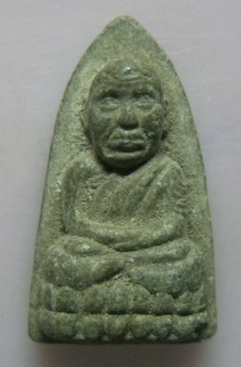 **วัดใจ**หลวงปู่ทวดเนื้อว่านพิมพ์ใหญ่ วัดเมืองยะลา ปี ๓๙ (รุ่นระเบิดด้านเครื่องบินตก)**ประสบการณ์สูง