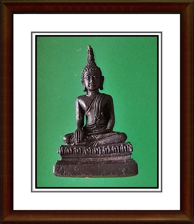 รูปเหมือนลอยองค์ หลวงพ่อโบสถ์น้อย วัดอัมรินทราราม