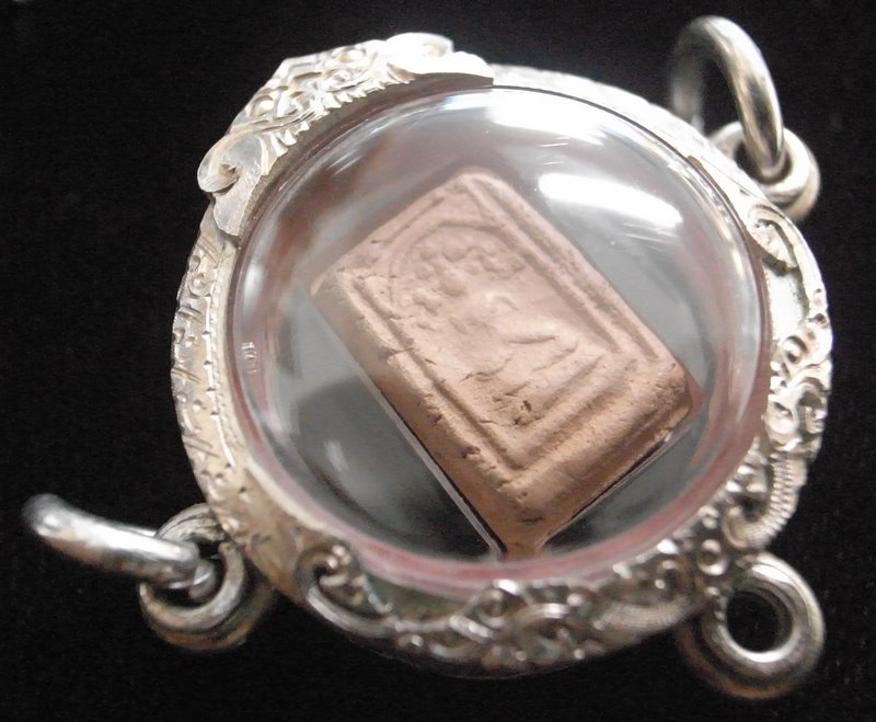 พระสมเด็จปรกโพธิ์ เนื้อดิน หลวงพ่อเงิน วัดบางคลาน ออกวัดห้วยเขน