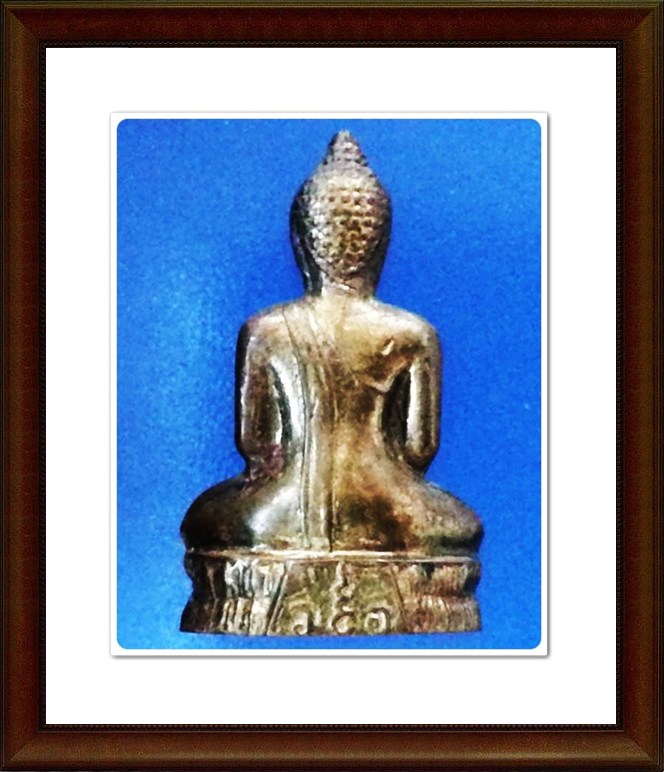 พระกริ่งอุ้มบาตร วัดอินทรวิหาร