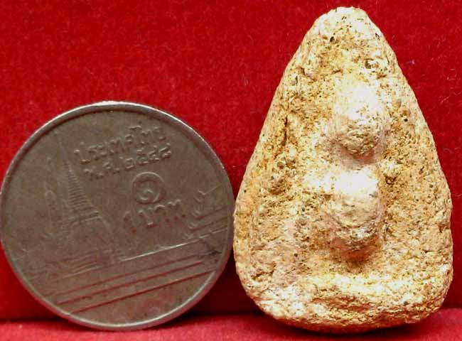 *กรุวัดใหม่ปากบาง อยุธยา พิมพ์กลีบบัวอกนูน*