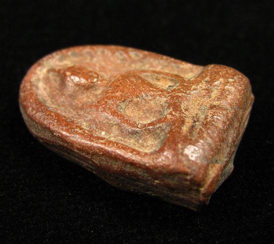 พระเนื้อดิน เนื้อหามวลสารดี สวยไม่ทราบที่ครับ