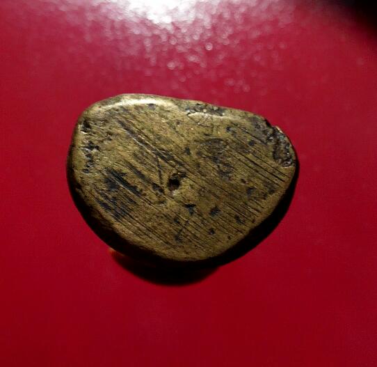 พ่อเงิน รุ่นปืนแตก พิมพ์ เศียรโต นิยม # 4