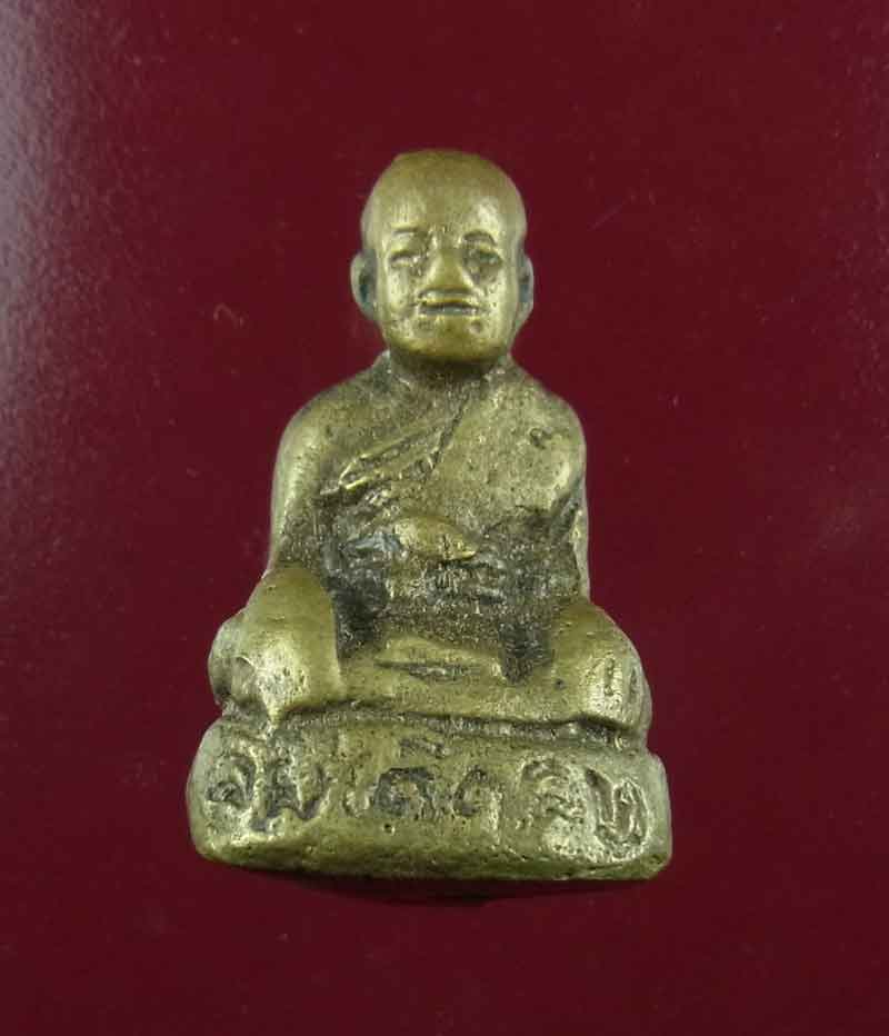 รูปหล่อโบราณ สมเด็จลุน  วันเวินชัย นครจำปาศักดิ์ สปป.ลาว  องค์ที่ 1