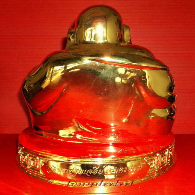 พระสังกัจจายน์บูชา สมบูรณ์ พูนสุข วัดพระปฐมเจดีย์ กะไหล่ทอง ขนาดใหญ่ สวยมากค่ะ