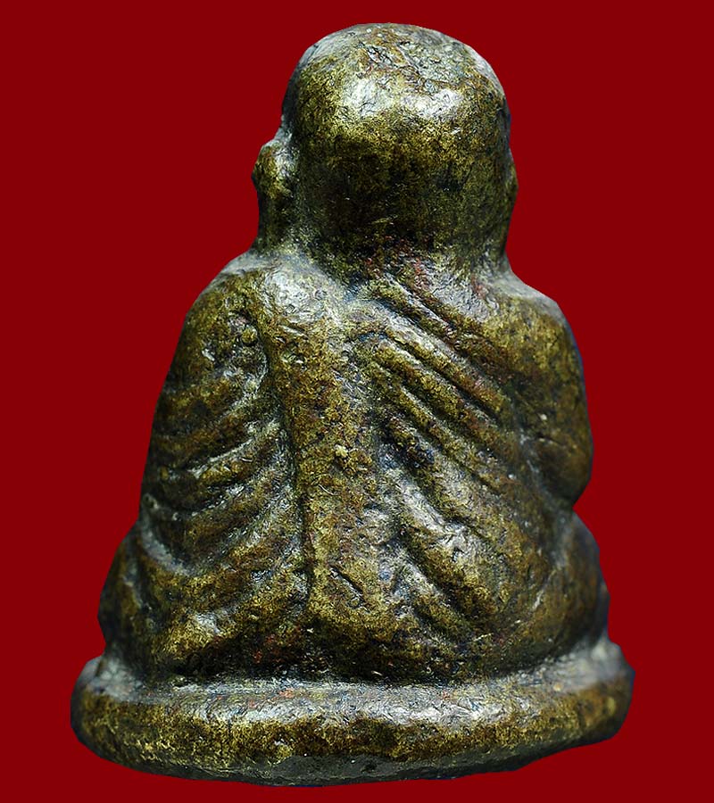 หลวงพ่อเงิน วัดบางคลาน จังหวัด พิจิตร รุ่นปืนแตก พิมพ์นิยม เศ ียรโต ปี ๒๕๒๘ (๔) 