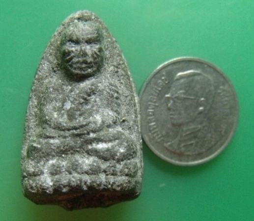 **วัดใจ**หลวงปู่ทวดเนื้อว่าน พิมพ์ใหญ่ วัดเขาอ้อ (ข.อ.)**หลังโรยแร่เยอะ หายาก เชิญชมครับ