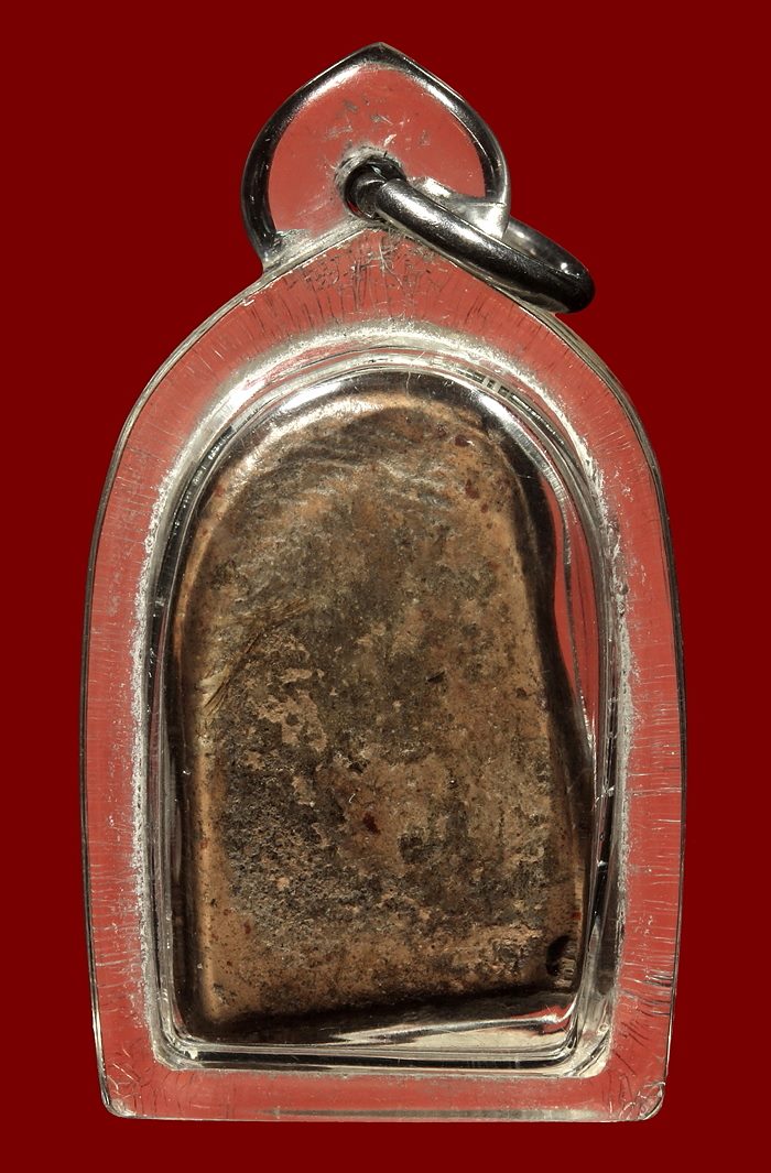 พระกำแพงซุ้มกอ กรุวัดเจดีย์กลางทุ่ง พิมพ์กลาง